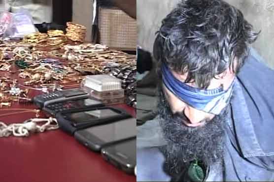 Two alleged robbers killed in police encounter