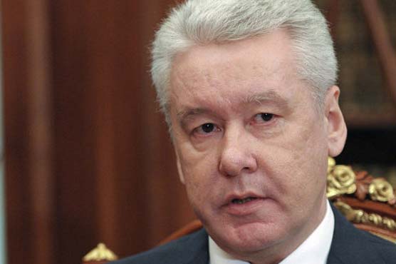 Putin ally wins tight Moscow polls, Navalny cries foul