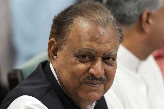 Mamnoon Hussain takes oath as 12th president today