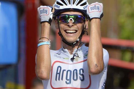 Barguil wins 16th Vuelta stage, Nibali keeps lead