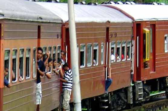 Lanka train rolls through Tamil stronghold after 23 years 