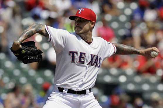 A's beat Rangers to take grip on AL West