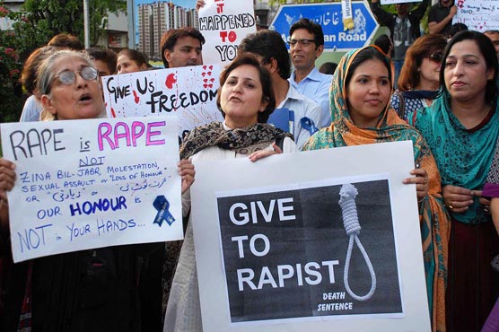 PPP, PTI stage protest demos against minor girl’s rape