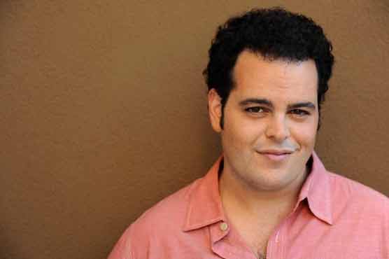 Post "Mormon," star Josh Gad swoops into Hollywood 