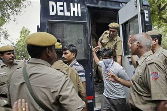 Court reviews death sentence in Delhi gang rape
