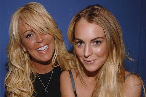 Lindsay Lohan's mom due in NY court on DWI charge