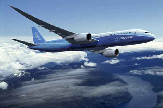 Two Dreamliners owned by LOT were missing oil filters