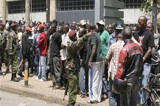 Two Kenian police official killed as militants hit town