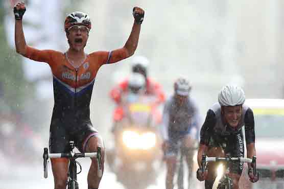 Vos is undisputed favorite in women's road race