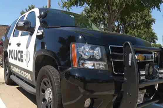 US police officer helps deliver surprise baby