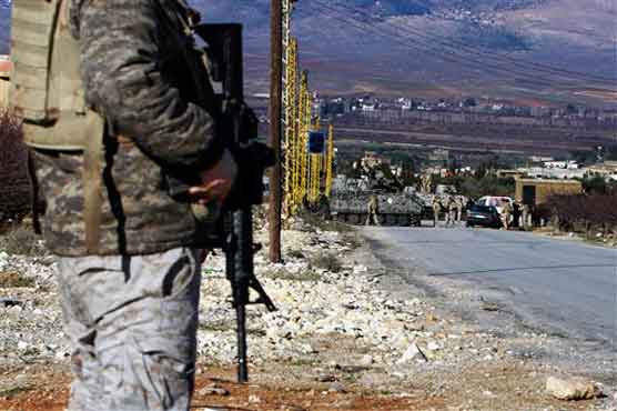 Hezbollah hands over 2 checkpoints to Lebanon army