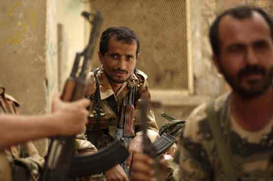 Al-Qaida gunmen overrun major Yemen military base