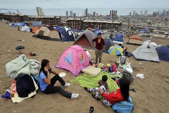 Life slowly returns to normal in quake-hit Chile