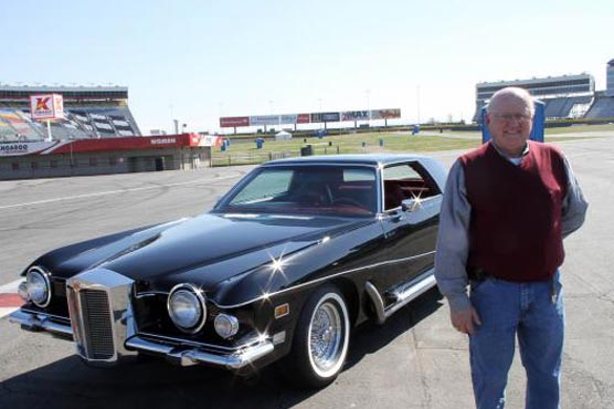 Last car driven by Elvis Presley on display in North Carolina