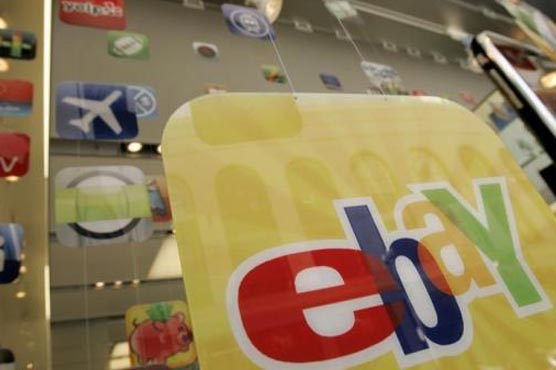 Retailers push into crowded mobile payment market