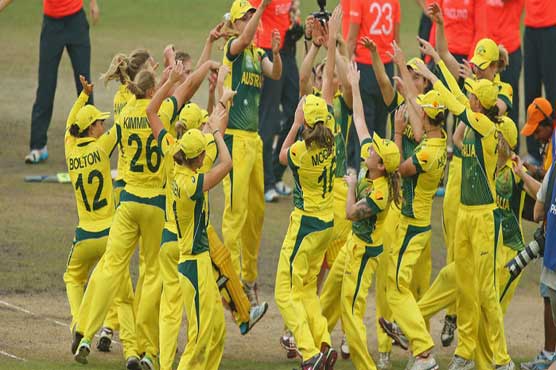 Australia beat England, bag hat-trick of women's World T20 title 