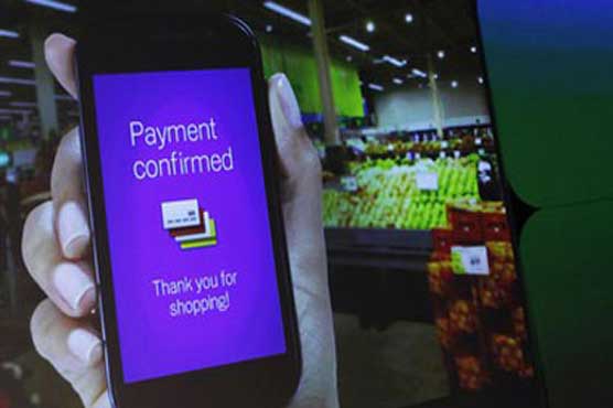 Retailers push into crowded mobile payment market