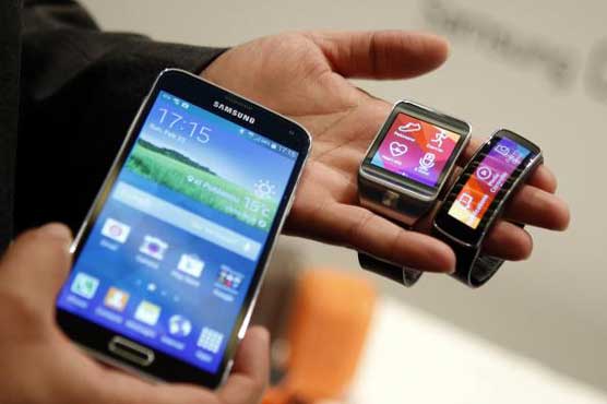 In smartphone mass-market, Samsung, Apple have margins on their minds