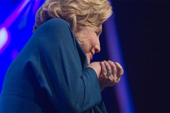 Woman throws object at Hillary Clinton in Vegas