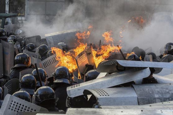 'Dead, wounded' on both sides in east Ukraine police raid