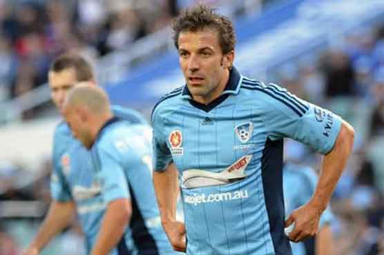 Del Piero sets up Sydney win to reach play-offs