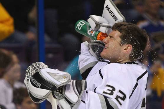 Blackhawks, Bruins set for NHL playoffs