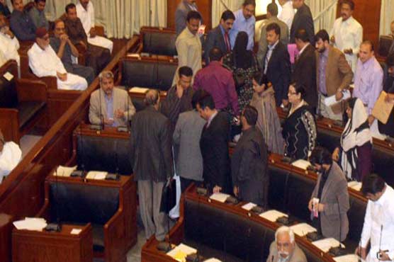 MQM walks out of assembly to protest workers' arrest, killings