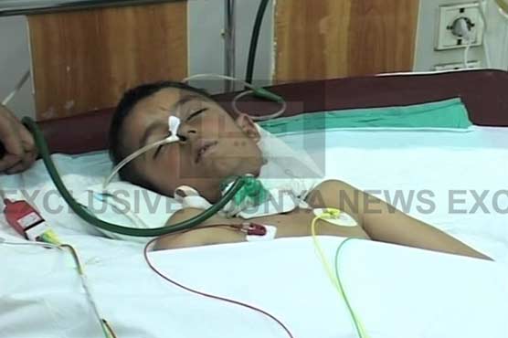 Condition of slit-throat surviving child improving