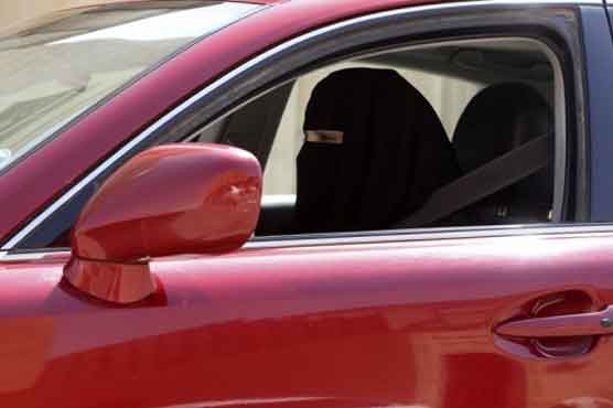 Saudi woman defies driving ban