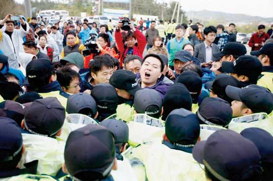 S. Korean president says ferry crew's actions 'tantamount to murder'