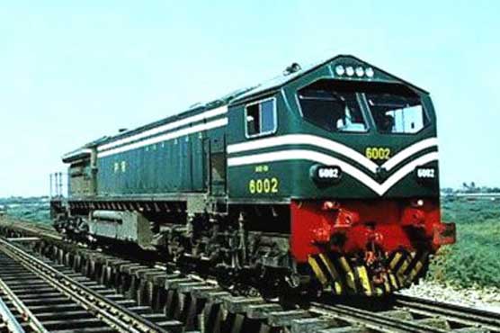 Nine new locomotives added to Pakistan Railways