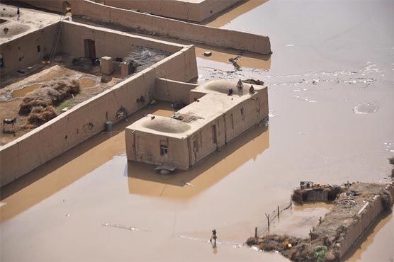Death toll in Afghan floods tops 100: officials