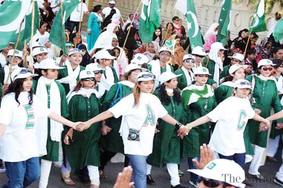 Government holds Azadi walk in Faisalabad