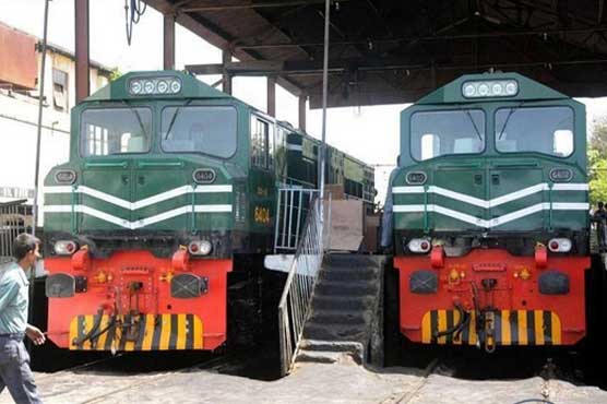 Long march: Pakistan Railways refuses to provide special train to PTI 
