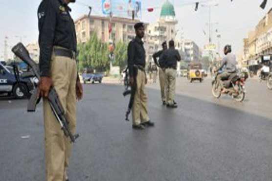 Three police personnel injured in clash with PAT workers