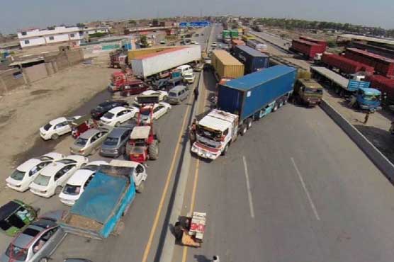 Lahore citizens' problems persist amid roads blockade