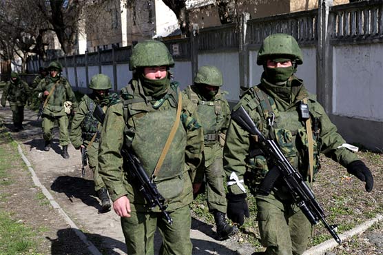 Prisoners escape shelled jail in east Ukraine