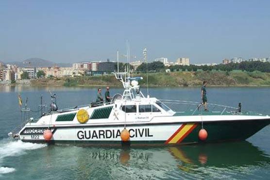 Spain rescues 213 migrants from small boats