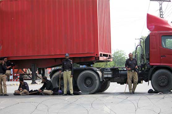 Model Town sealed again, additional containers placed around Qadri's residence