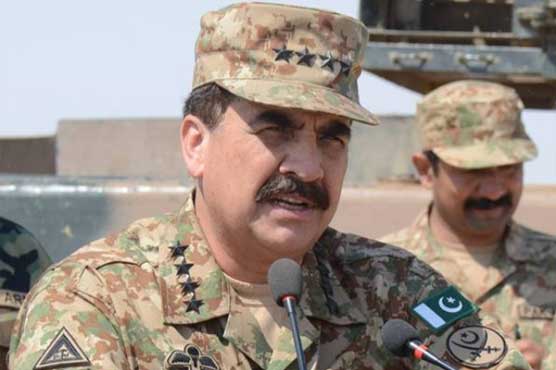 COAS visits Quetta, praises troops