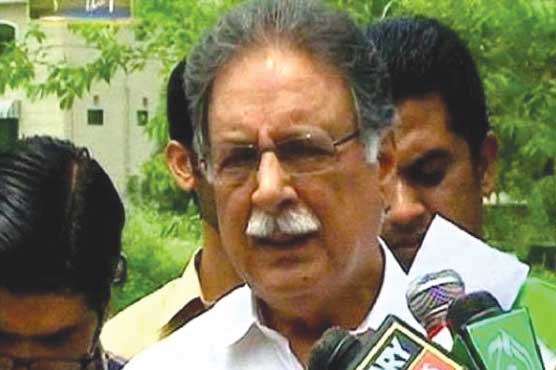 Don't take undue advantage of govt's flexibility: Rasheed tells Imran, Qadri