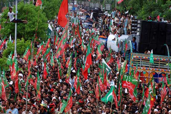 Imran Khan decided against entering Red Zone: Naeemul Haq