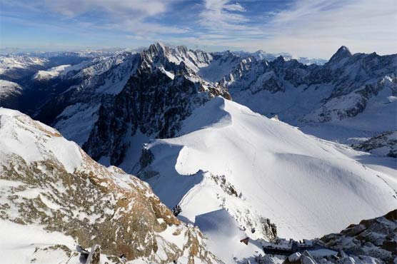 Three climbers die after 800-metre fall from Mont Blanc