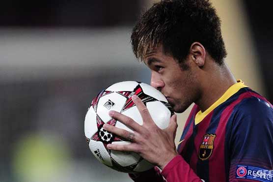 Football: Barcelona say Neymar suffers ankle sprain