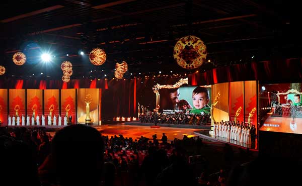 China independent film festival shut by authorities.