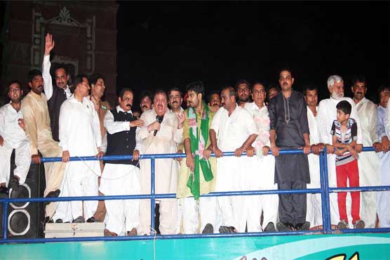 PML-N demonstrates street power in Faisalabad