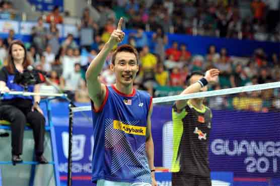 Badminton: Chong Wei's world title bid begins with a bang