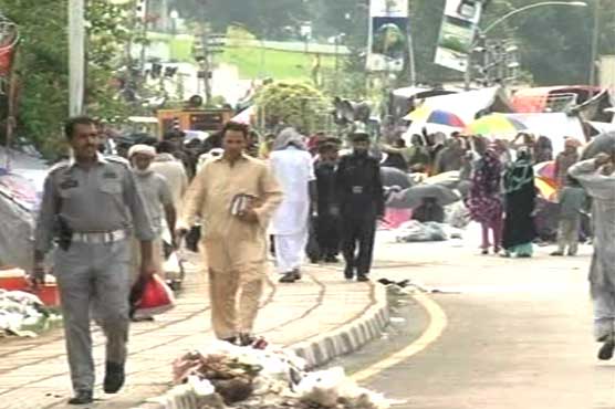 Protestors vacate route to SC, refuse to move from Constitution Avenue