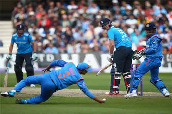 India beat England by 6 wickets to win 3rd ODI