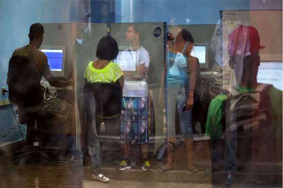Internet in Cuba only for the rich -- or resourceful 